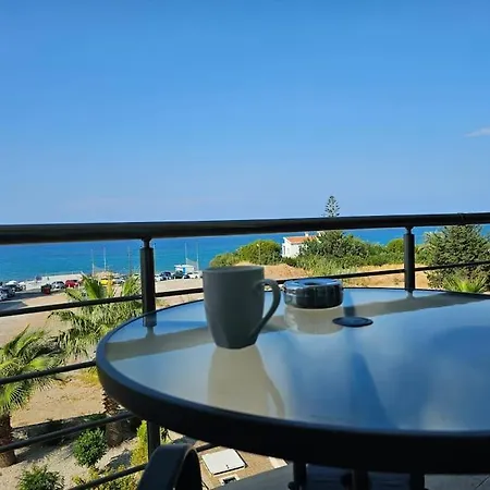Sea View Next To The Beach Διαμέρισμα