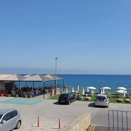 Sea View Next To The Beach Appartamento *